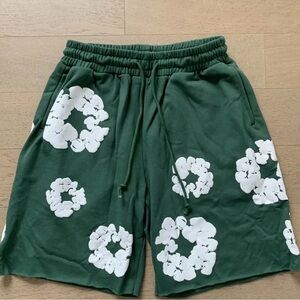 Men's Green Floral Athletic Shorts